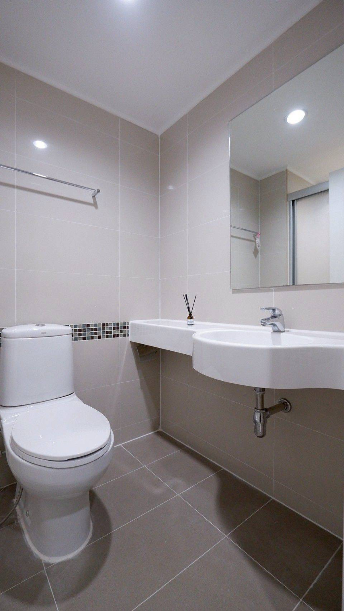 ขายคอนโดพระราม 3 สาธุประดิษฐ์ : ❤️❤️ฟรีเฟอร์ Lumpini Park Riverside-Rama 3