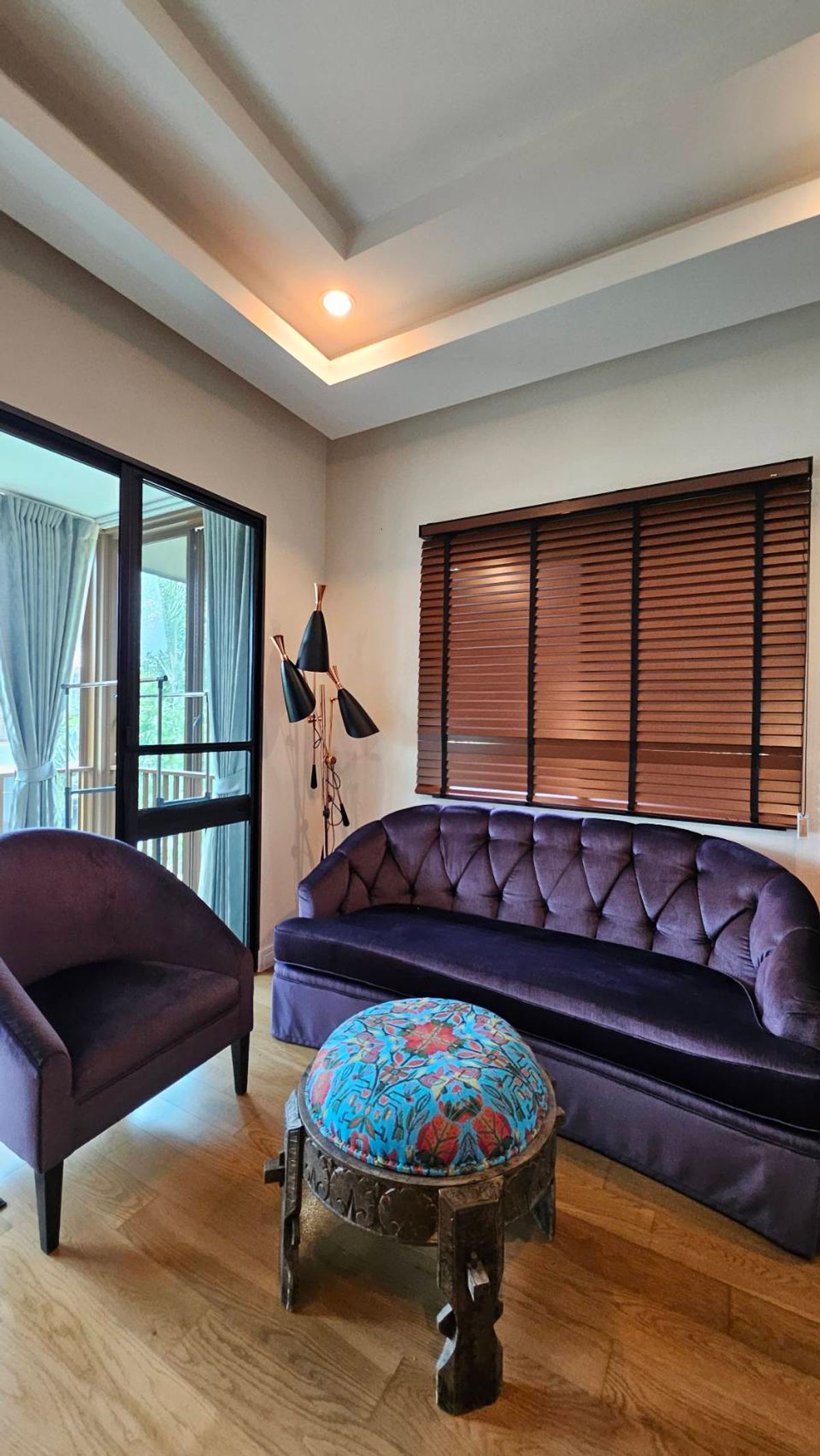 For RentHousePattanakan, Srinakarin : 🚩FOR RENT LUXURY HOUSE, a single house, very big corner 🔥 House number is already rich 🔥 Ready to stay - special price 🔥