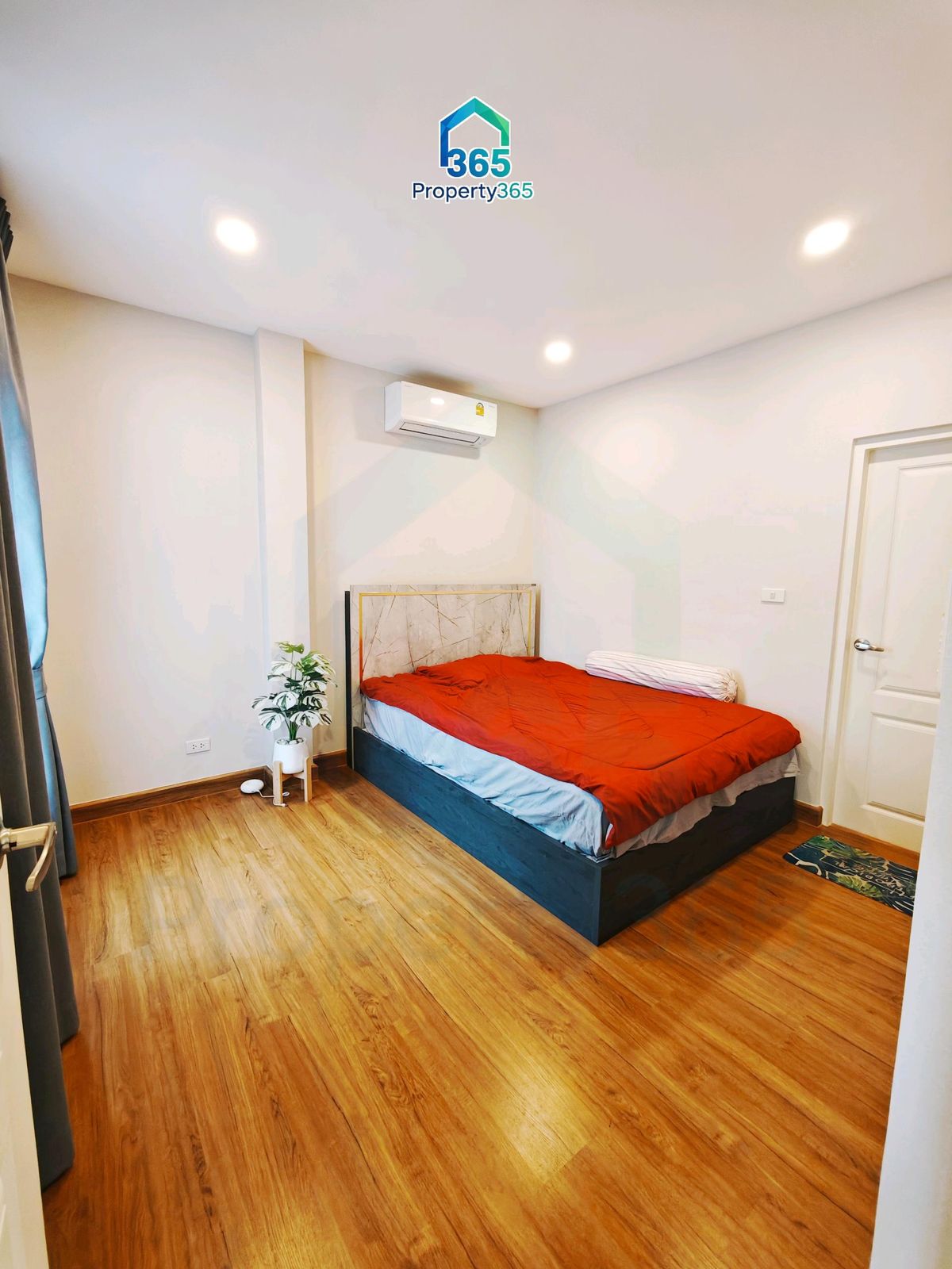 ขายบ้านลาดกระบัง สุวรรณภูมิ : Centro พระราม 9-กรุงเทพกรีฑา พร้อมบิ้วอินและเฟอนิเจอร์ พร้อมเข้าอยู่