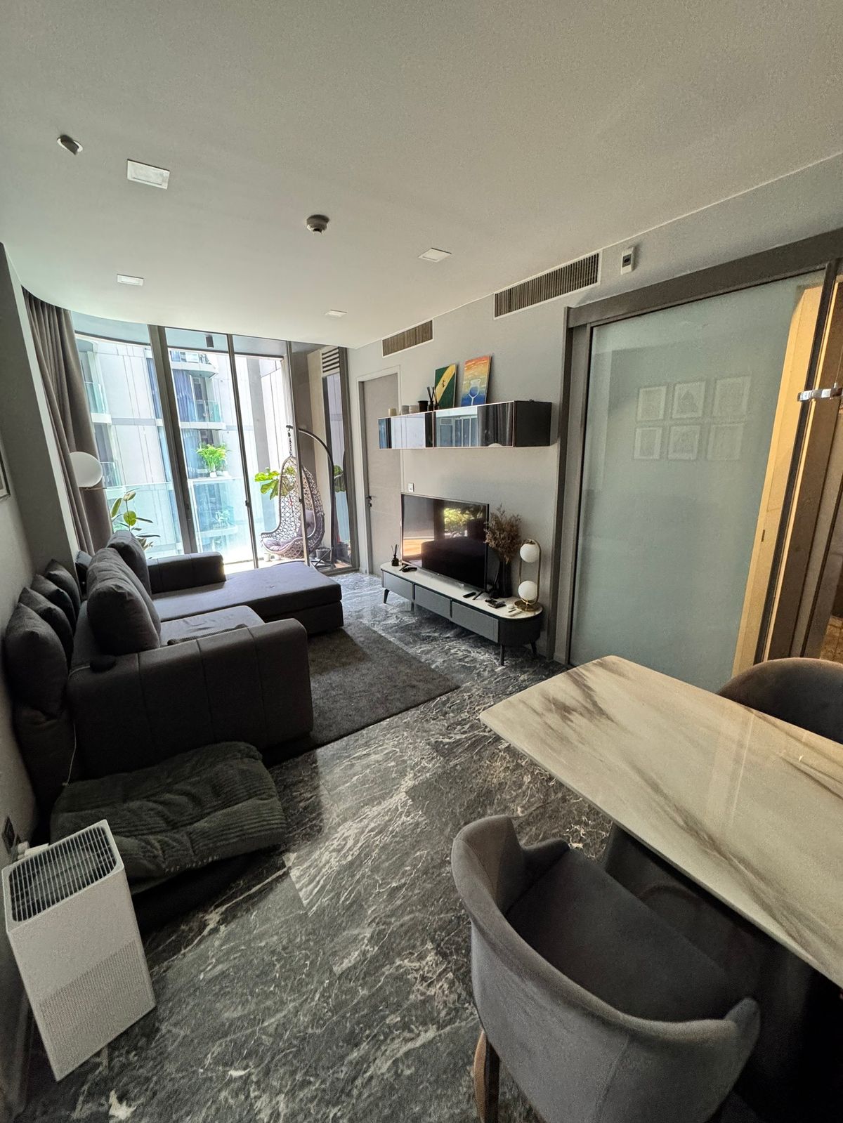 ให้เช่าคอนโดสุขุมวิท อโศก ทองหล่อ : 🔥 พลาดไม่ได้! เลี้ยงสัตว์ได้ Ashton Residence 41 2 ห้องนอน 2 ห้องน้ำ 77 ตร.ม. เช่าเพียง 80,000 บาท/เดือน ติดต่อ 0968623850 🔥