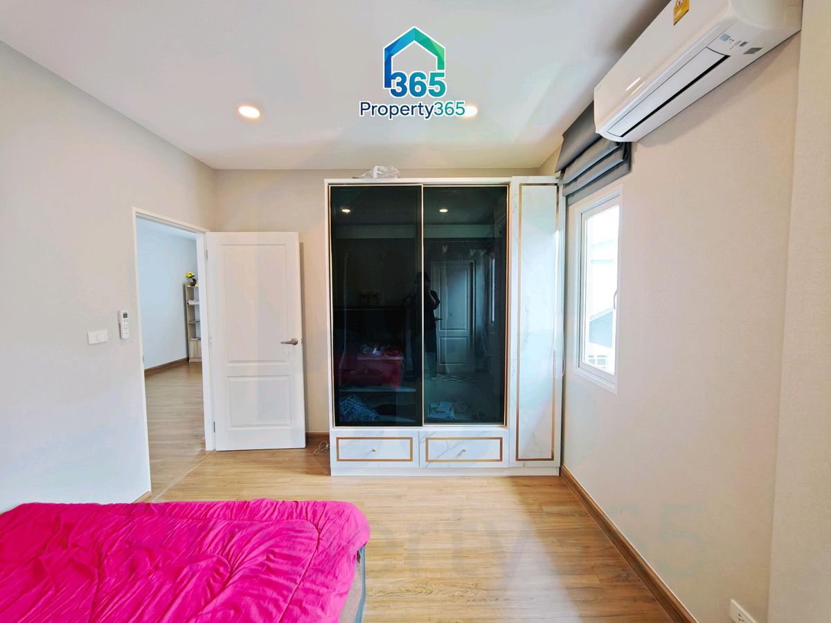 ขายบ้านลาดกระบัง สุวรรณภูมิ : Centro พระราม 9-กรุงเทพกรีฑา พร้อมบิ้วอินและเฟอนิเจอร์ พร้อมเข้าอยู่