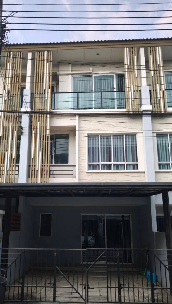 For RentTownhomeChaengwatana, Muangthong : 3 -storey townhouse for rent, The Platon Muang Thong Thani Project