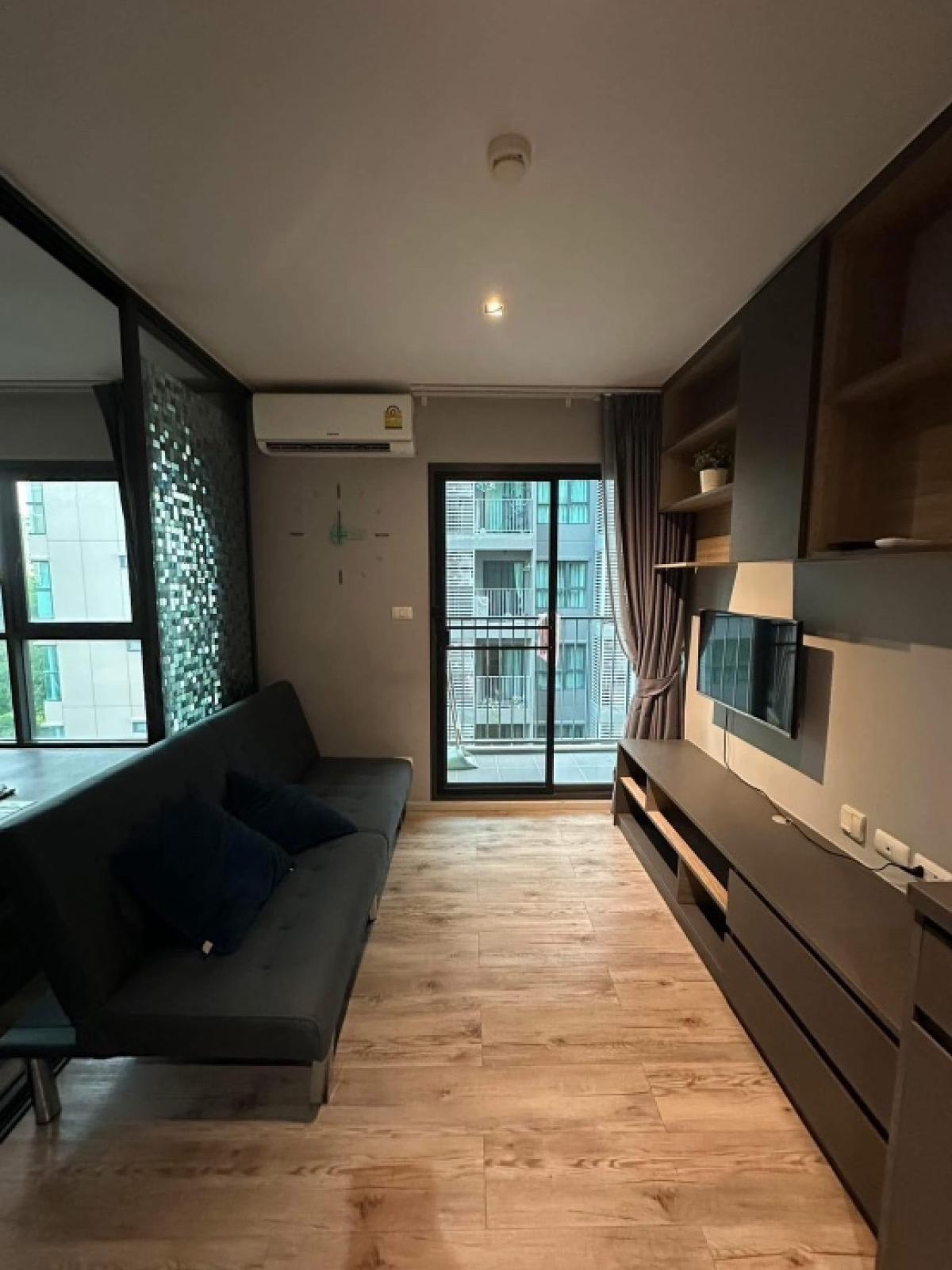 For RentCondoBangna, Bearing, Lasalle : Rent Aspen Lasalle (Spen Lasal) 1 bedroom, 1 bathroom, 24 sqm. Floor 5, A2 Building, ready to be 8,000 baht.