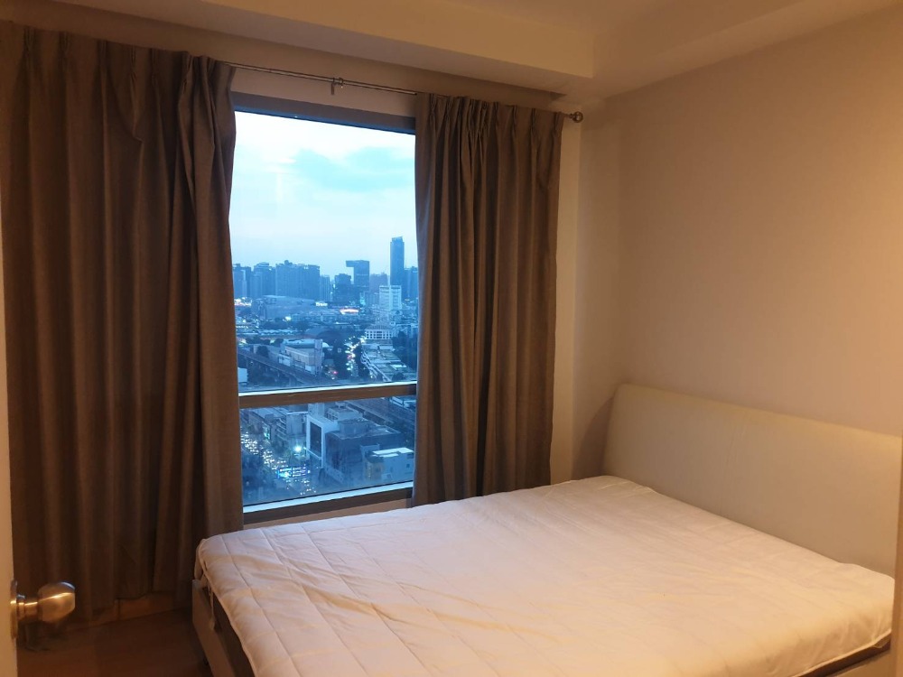 ขายคอนโดพระราม 9 เพชรบุรีตัดใหม่ RCA : Thru Thonglor / 1 Bedroom (FOR SALE), ทรู ทองหล่อ / 1 ห้องนอน (ขาย) F179