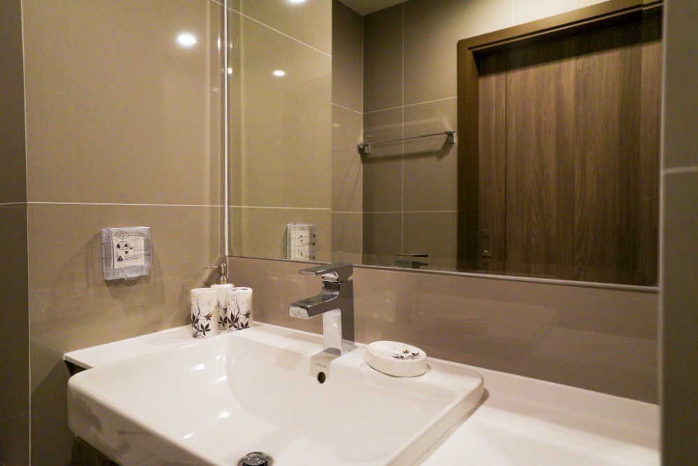 ขายคอนโดพระราม 9 เพชรบุรีตัดใหม่ RCA : Ideo Mobi Asoke / Studio (SALE WITH TENANT), ไอดีโอ โมบิ อโศก / ห้องสตูดิโอ (ขาย) TARN132