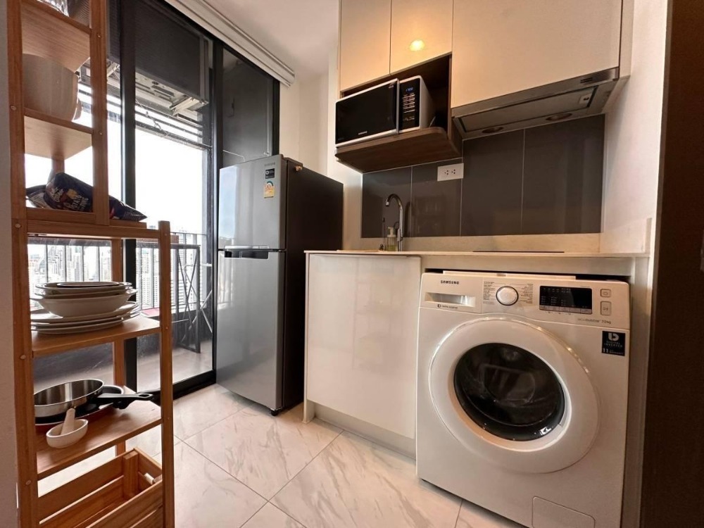 ขายคอนโดพระราม 9 เพชรบุรีตัดใหม่ RCA : Ideo Mobi Asoke / Studio (SALE WITH TENANT), ไอดีโอ โมบิ อโศก / ห้องสตูดิโอ (ขาย) TARN132