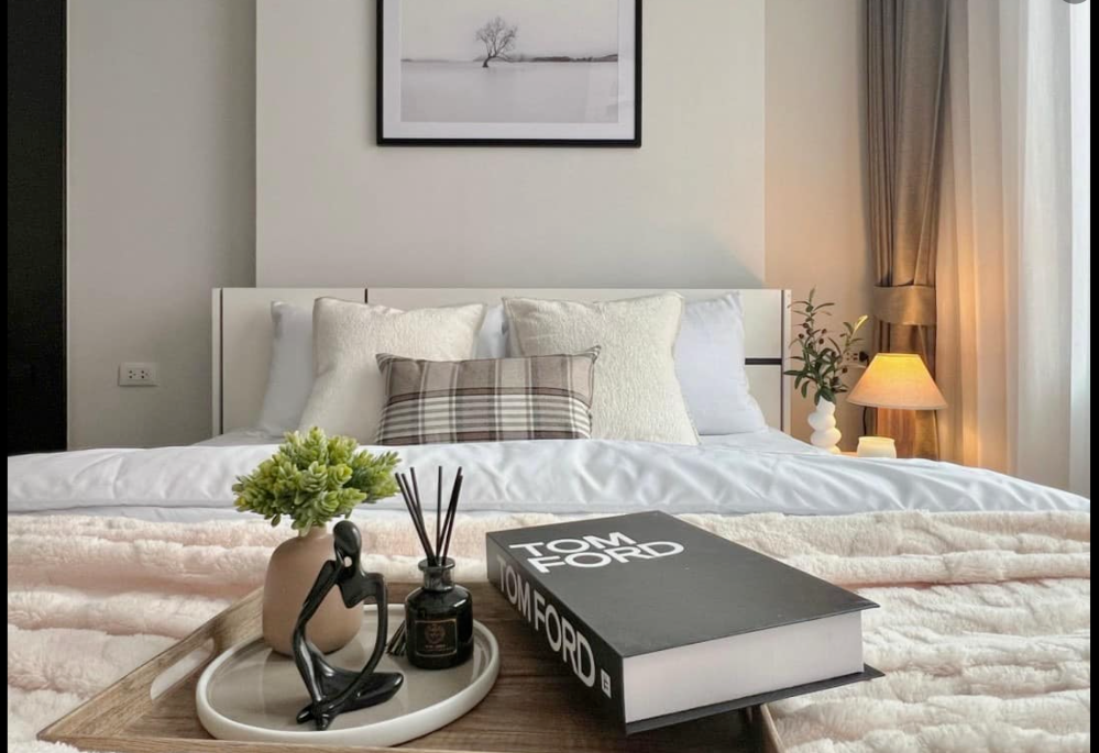 ให้เช่าคอนโดปิ่นเกล้า จรัญสนิทวงศ์ : 🏡 ห้องใหม่ แกะกล่อง! พร้อมเข้าอยู่ทันที 🎉✨ 💖 ห้องสวย เฟอร์ครบ ทำเลดี ใจกลางปิ่นเกล้า! 💖  📍 ชีวาทัย ปิ่นเกล้า | ชั้น 3 | ขนาด 30 ตร.ม. 🛏 1 ห้องนอน | 🚿 1 ห้องน้ำ | 🍽 1 ห้องครัว | 🛋 1 ห้องนั่งเล่น | 🌿 1 ระเบียง  ✅