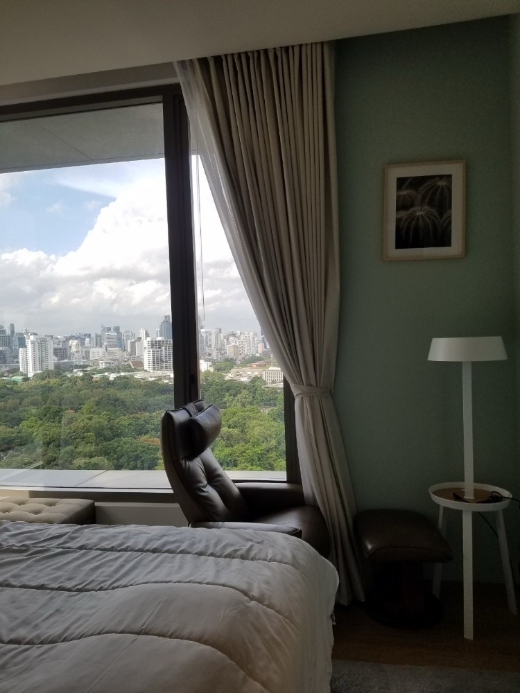 For RentCondoSilom, Saladaeng, Bangrak : Rent 1 bedroom, 1 bathroom, Sala Daeng, Saladaeng One, only 68,000 baht.