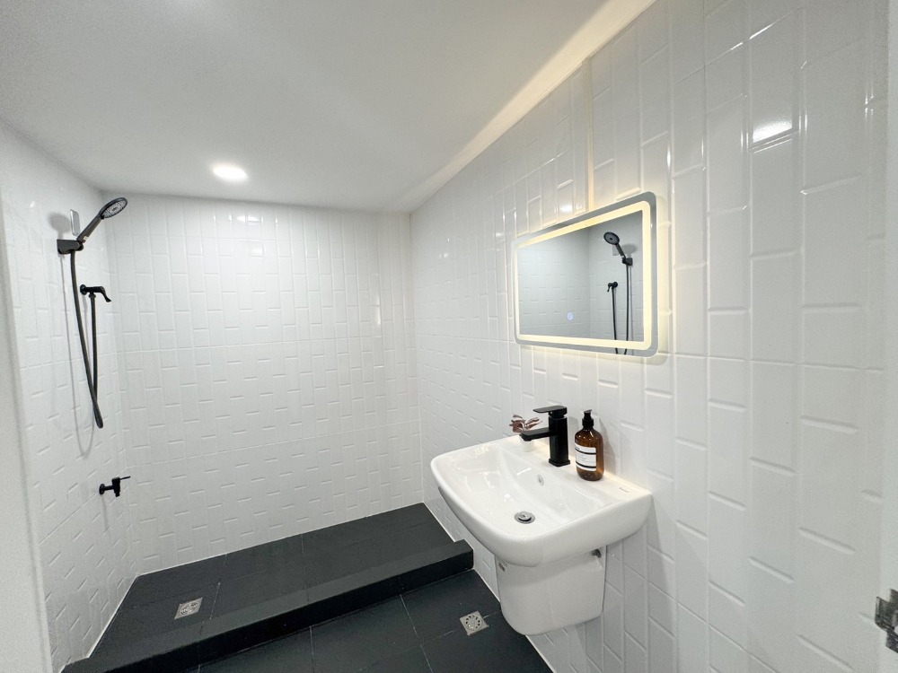 ขายคอนโดลาดพร้าว101 แฮปปี้แลนด์ : ขาย !! คอนโด ขายคอนโด City Villa ลาดพร้าว 130  พร้อมเฟอร์นิเจอร์ครบ