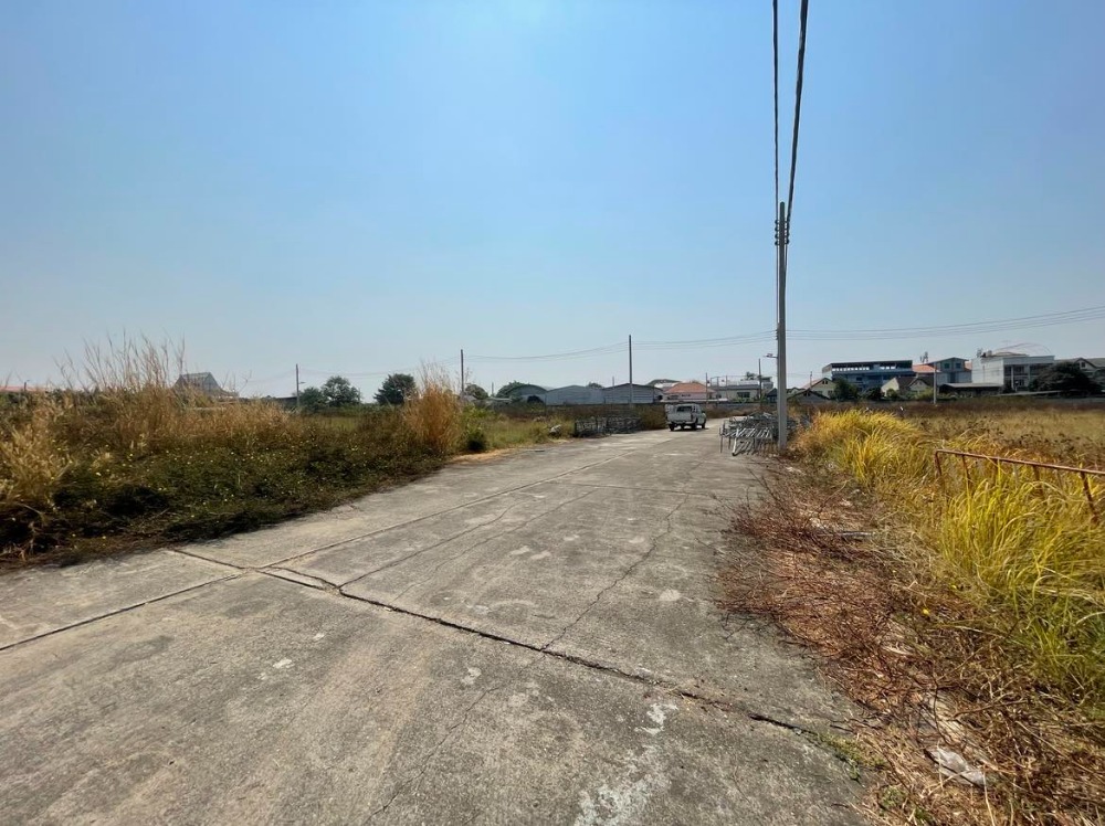 For SaleLandBang kae, Phetkasem : Land for sale 18 rai 1 ngan 59.2 square wah on Petchkasem Road 81  Nong Hong Phlu Subdistrict, Nong Khaem District, Bangkok