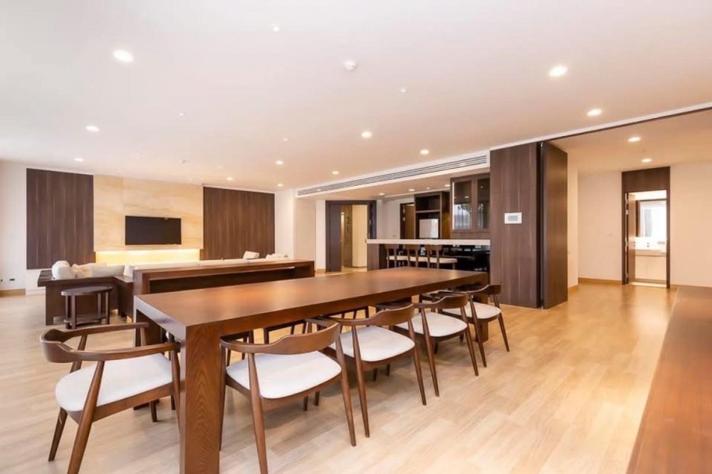 For SaleCondoOnnut, Udomsuk : Sales! 3 Bedroom in Onnut I Park Court Sukhumvit 77