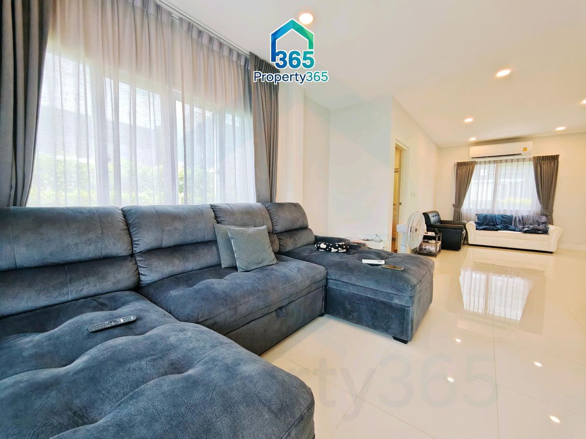 ขายบ้านลาดกระบัง สุวรรณภูมิ : Centro พระราม 9-กรุงเทพกรีฑา พร้อมบิ้วอินและเฟอนิเจอร์ พร้อมเข้าอยู่