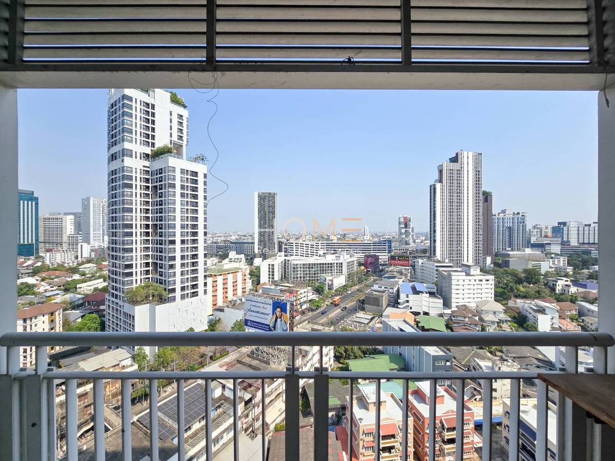 ขายคอนโดลาดพร้าว เซ็นทรัลลาดพร้าว : ราคาดีกว่าประเมิน! ห้องใหญ่ 🔥 Life @ Ladprao 18 / 1 Bedroom (FOR SALE), ไลฟ์ แอท ลาดพร้าว 18 / 1 ห้องนอน (ขาย) PINP071