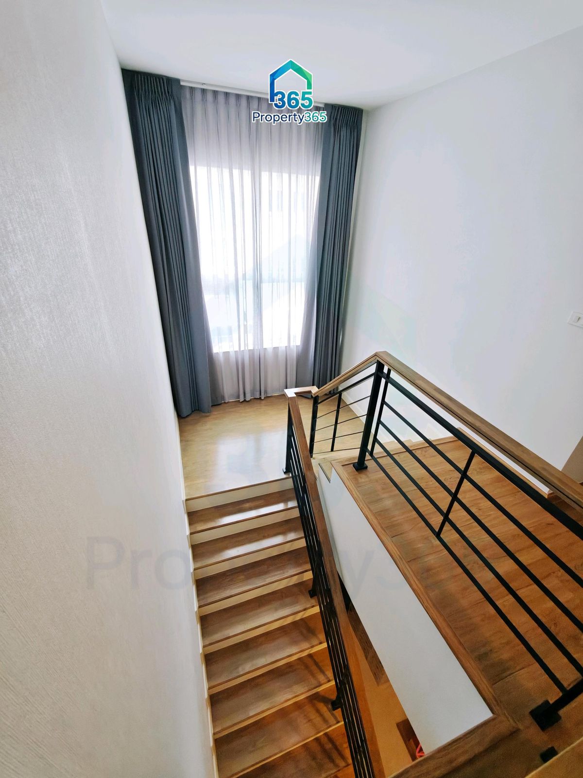 ขายบ้านลาดกระบัง สุวรรณภูมิ : Centro พระราม 9-กรุงเทพกรีฑา พร้อมบิ้วอินและเฟอนิเจอร์ พร้อมเข้าอยู่