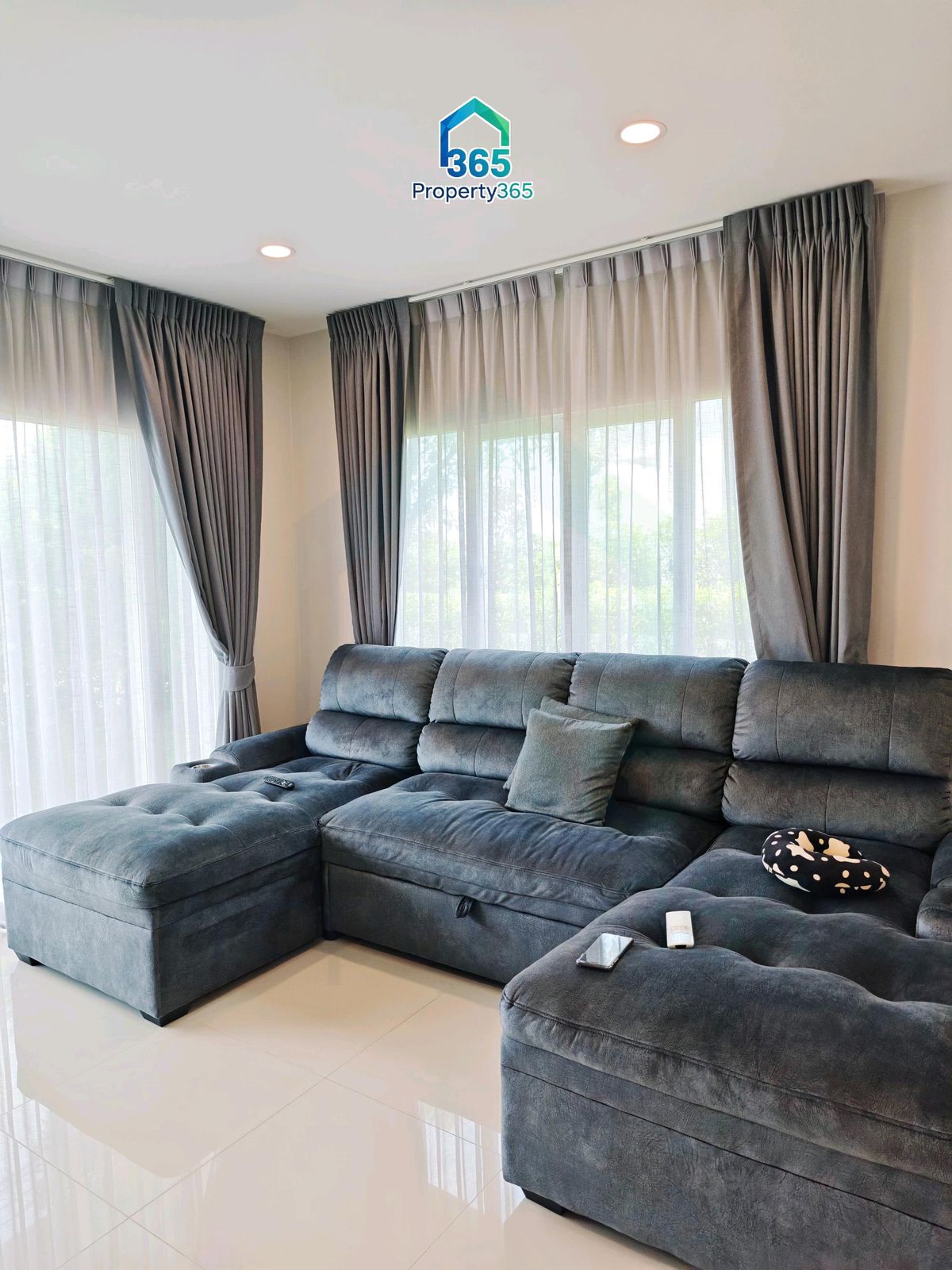 ขายบ้านลาดกระบัง สุวรรณภูมิ : Centro พระราม 9-กรุงเทพกรีฑา พร้อมบิ้วอินและเฟอนิเจอร์ พร้อมเข้าอยู่