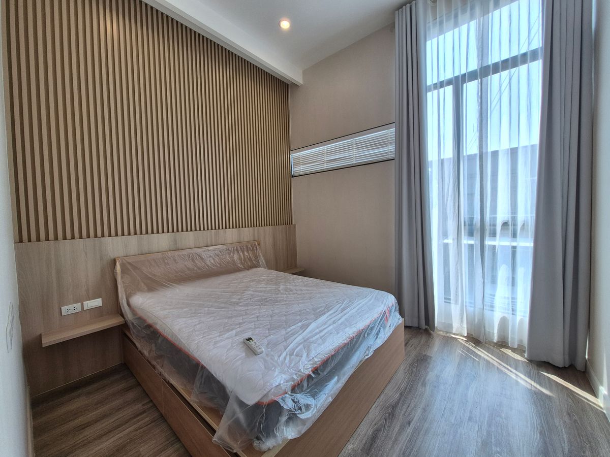 ให้เช่าทาวน์โฮมพัฒนาการ ศรีนครินทร์ : ให้เช่า⭐ทาวน์โฮม กรุงเทพกรีฑา⭐2 ห้องนอน⭐หลังมุม⭐ใกล้ Motorway ด่านทับช้าง