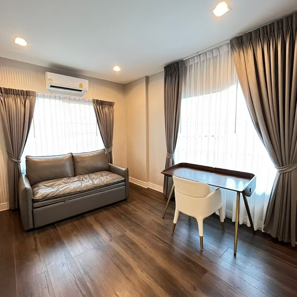 For RentHouseVipawadee, Don Mueang, Lak Si : Rent 108 Sq. 291 sqm 4, 4, 2-storey detached house, Nantawan Ram Inthra-Phahonyothin 50