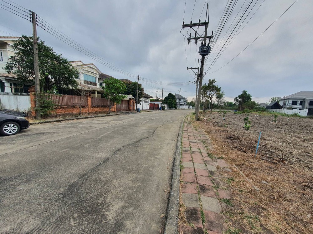 ขายที่ดินปทุมธานี รังสิต ธรรมศาสตร์ : ขายที่ดินเปล่าถมแล้ว 159 ตรว. หมู่บ้านกฤษดานคร 29 รังสิตคลอง 1 ถมแล้ว