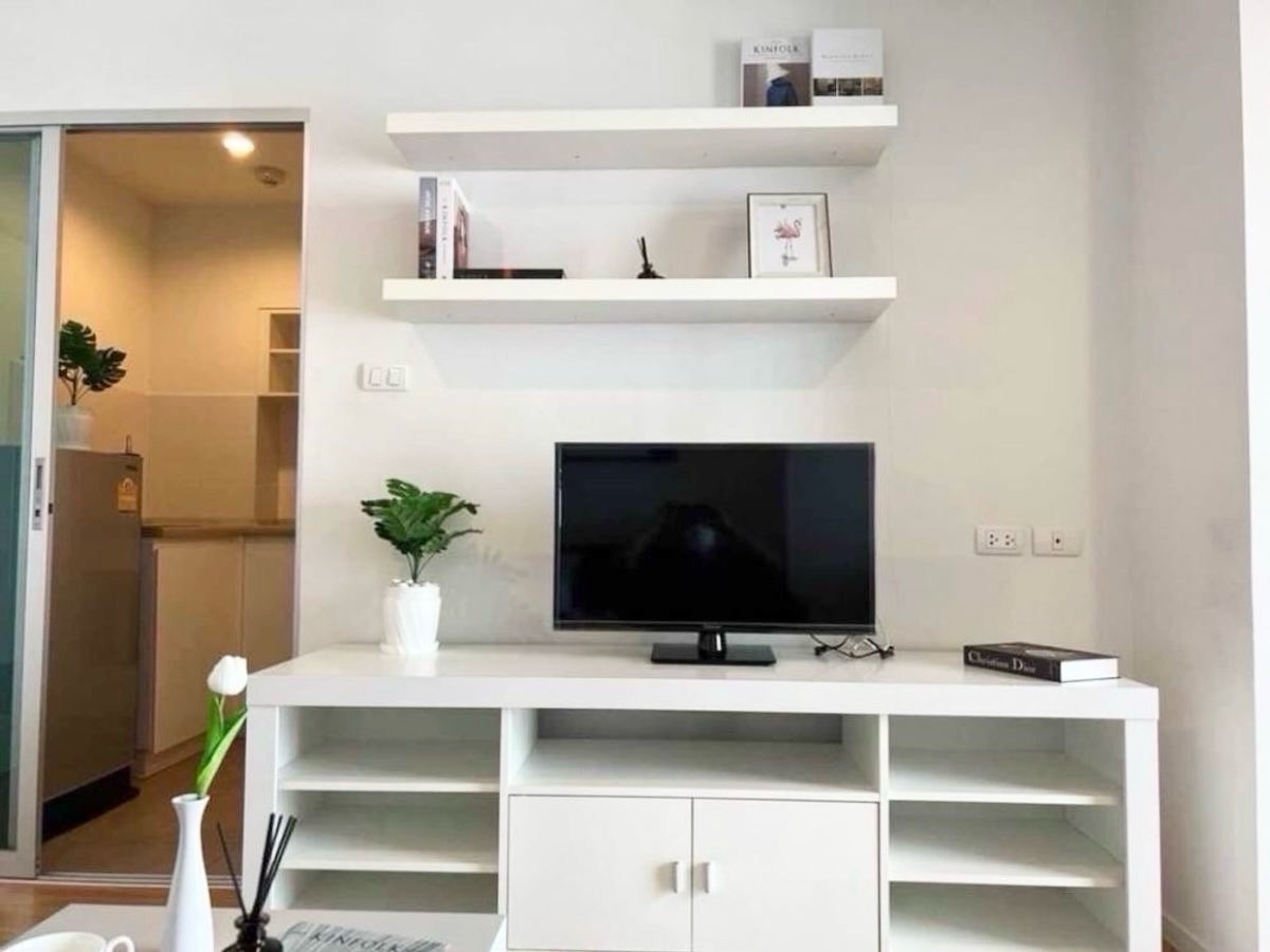 ขายคอนโดพัฒนาการ ศรีนครินทร์ : 🚨 เจ้าของขายเอง! ห้องชั้นสูง วิวโล่ง โปร่งสบาย Lumpini Place ศรีนครินทร์–หัวหมาก ใกล้ MRT หัวหมาก เพียง 200 ม. และ Airport Link หัวหมาก 350 ม. 