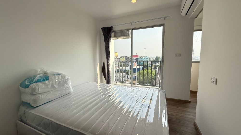 For RentCondoMahachai Samut Sakhon : 🔥Urgent rental, new room, ready to move in🔥Sena Kit Phetkasem 120 Phase 1, starting rent 7,300 baht/month, accepting both Thais and foreigners (6-month / 1-year lease) RentNex By Sena