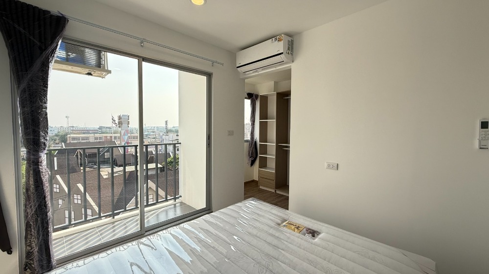 For RentCondoMahachai Samut Sakhon : 🔥Urgent rental, new room, ready to move in🔥Sena Kit Phetkasem 120 Phase 1, starting rent 7,300 baht/month, accepting both Thais and foreigners (6-month / 1-year lease) RentNex By Sena