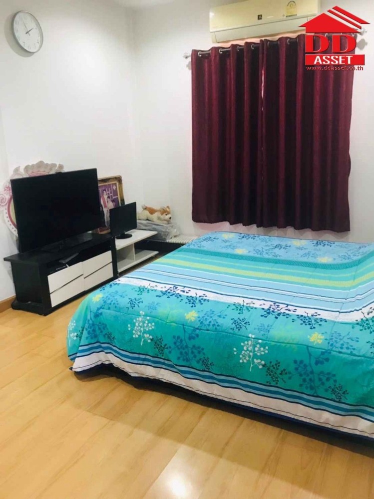 ขายบ้านมีนบุรี-ร่มเกล้า : ขายบ้านเดี่ยวหลังมุม โครงการ พาร์คเวย์ ชาเล่ต์ รามคำแหง (Parkway Chalet Ramkhamhaeng ) ทำเลดี แนวรถไฟฟ้าสายสีส้ม และสีชมพู รหัส : H8157