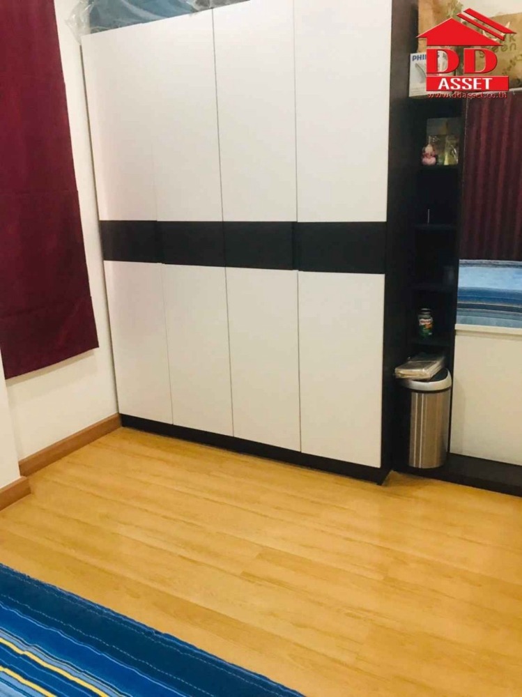 ขายบ้านมีนบุรี-ร่มเกล้า : ขายบ้านเดี่ยวหลังมุม โครงการ พาร์คเวย์ ชาเล่ต์ รามคำแหง (Parkway Chalet Ramkhamhaeng ) ทำเลดี แนวรถไฟฟ้าสายสีส้ม และสีชมพู รหัส : H8157