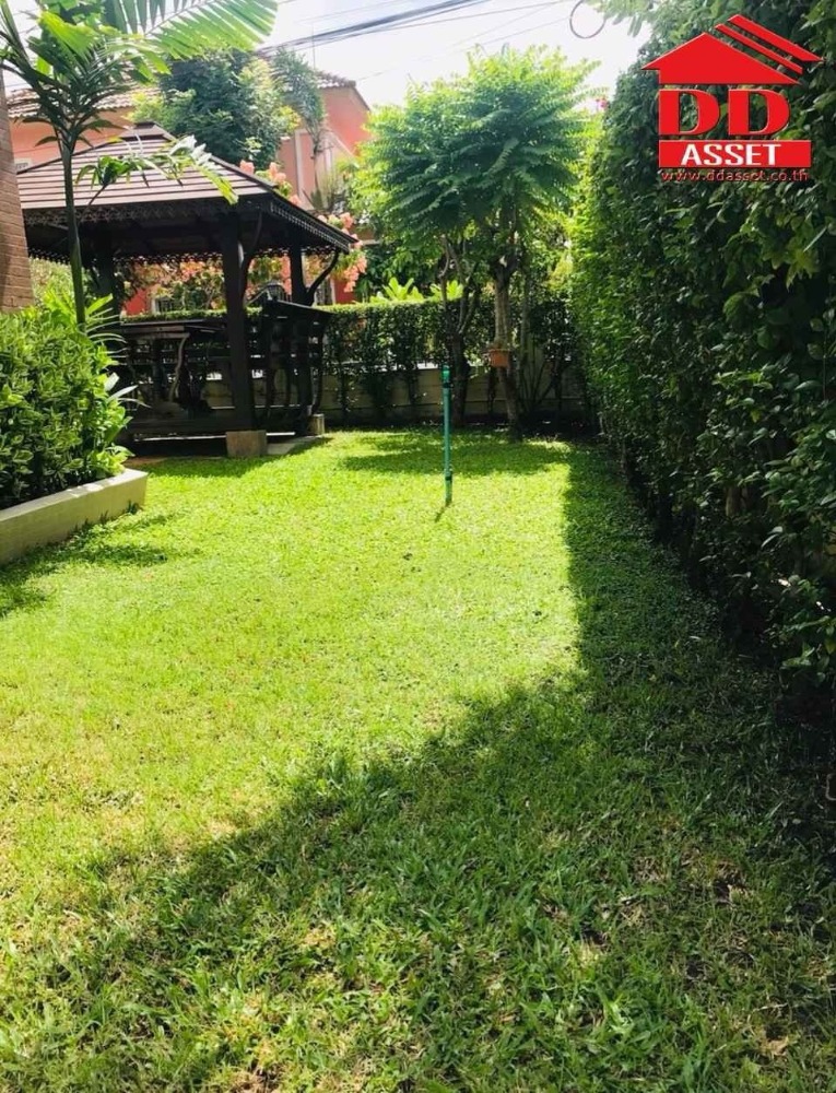 ขายบ้านมีนบุรี-ร่มเกล้า : ขายบ้านเดี่ยวหลังมุม โครงการ พาร์คเวย์ ชาเล่ต์ รามคำแหง (Parkway Chalet Ramkhamhaeng ) ทำเลดี แนวรถไฟฟ้าสายสีส้ม และสีชมพู รหัส : H8157