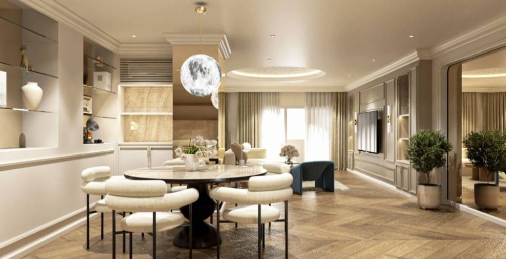ขายคอนโดคลองเตย กล้วยน้ำไท : 3 bedrooms 3 bathrooms 202 Sq.M. Moon Tower Newly renovated condo in Thonglor