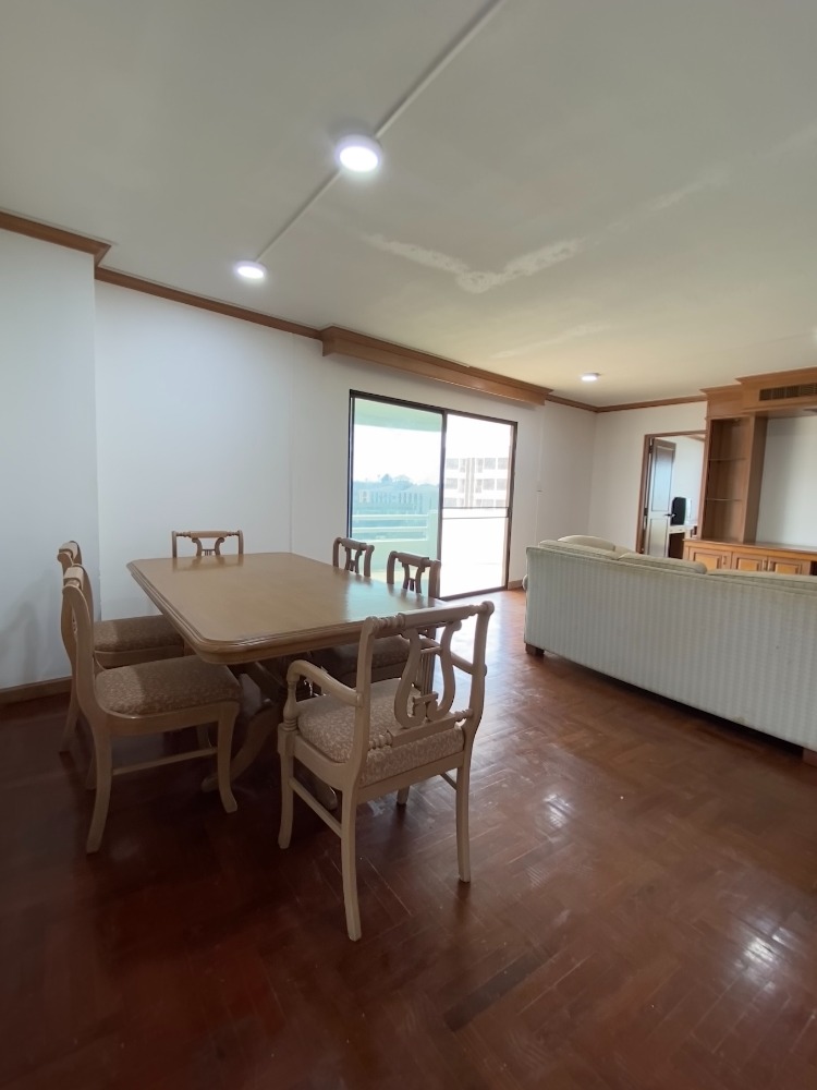 For SaleCondoSriracha Laem Chabang Ban Bueng : Sell ​​condo apartments Laem Chabang Tower