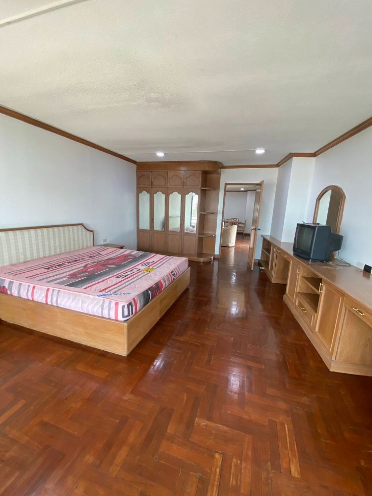 For SaleCondoSriracha Laem Chabang Ban Bueng : Sell ​​condo apartments Laem Chabang Tower