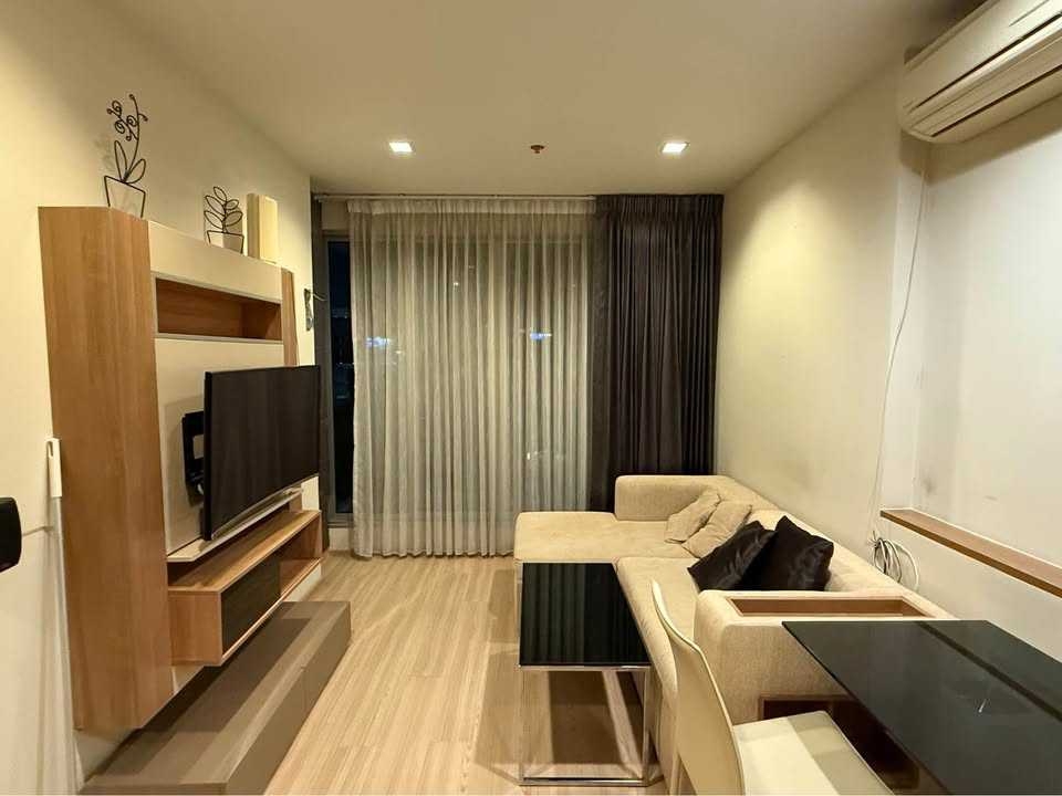 ขายคอนโดสาทร นราธิวาส : TWP302 (Condo For Sale) Rhythm Sathorn 1bedroom. Closed to Surasak BTS station. No Co-Agent