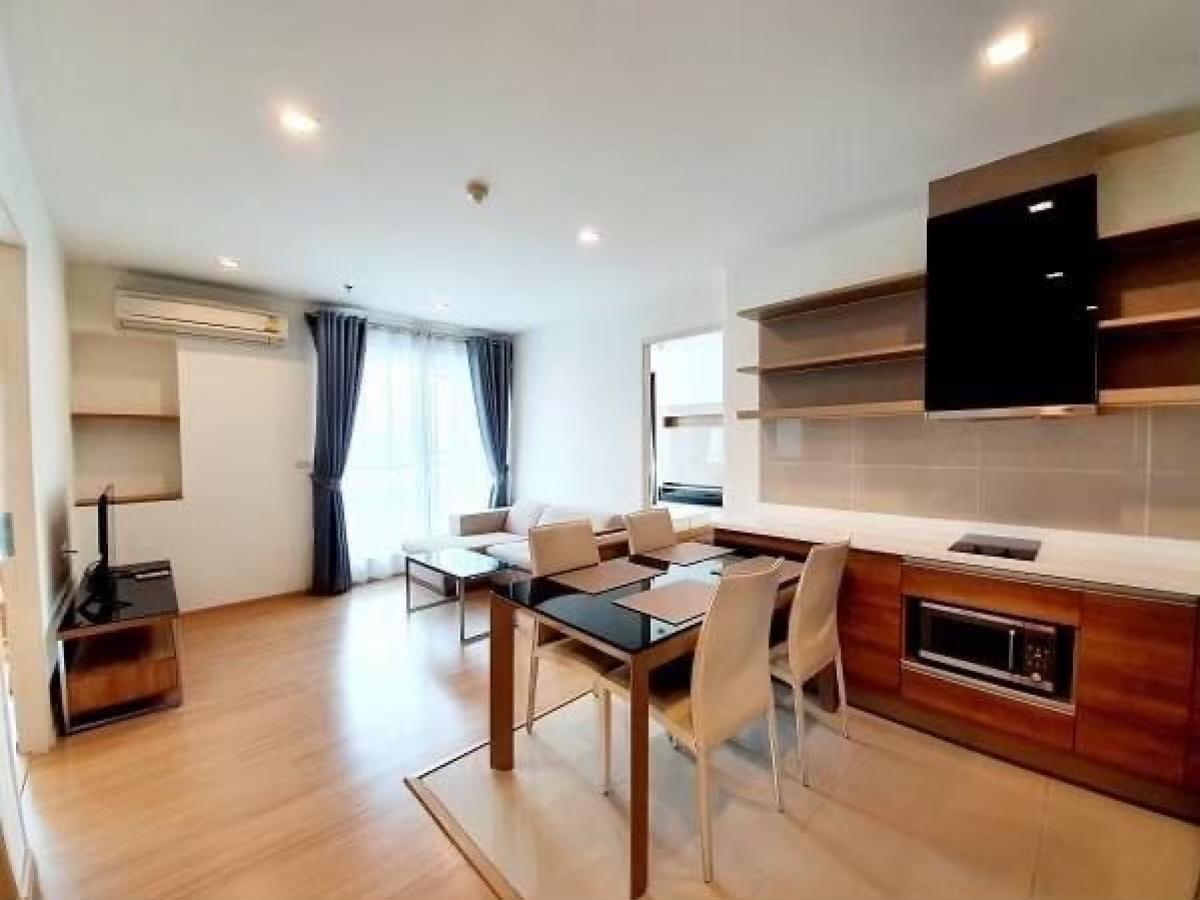 ให้เช่าคอนโดอ่อนนุช อุดมสุข : Condo near BTS For rent, 2BR corner unit on Sukhumvit
