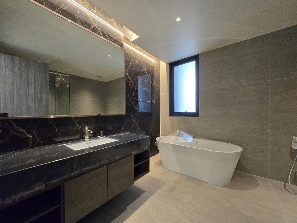 For SaleHouseNawamin, Ramindra : ✨️ & quot; 𝙎𝙈𝙔𝙏𝙃’𝙎 𝙍𝙖𝙢𝙞𝙣𝙩𝙧𝙖 (Smith Ramintra), a new house with a 1000 sq.m. pool ✨️