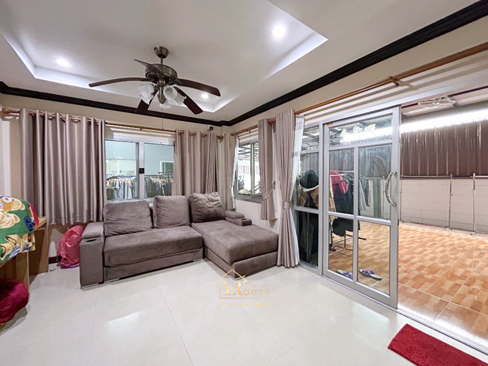 For SaleTownhomeVipawadee, Don Mueang, Lak Si : 🎇 Sell 2 -story detached house, 2 rear 🎇 Land area 97.2 sq.w., Krita Village Soi Pracha Uthit, Songprapha Road, Don Mueang, near Don Mueang Airport Near the red line