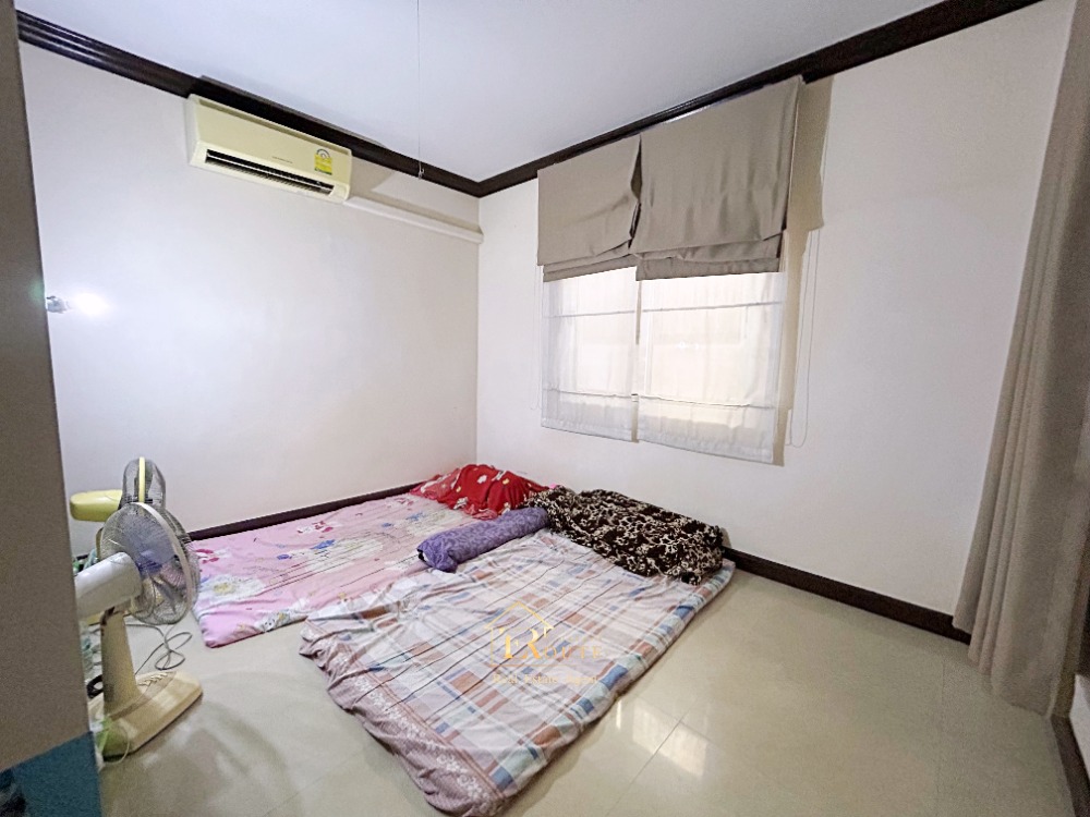 For SaleTownhomeVipawadee, Don Mueang, Lak Si : 🎇 Sell 2 -story detached house, 2 rear 🎇 Land area 97.2 sq.w., Krita Village Soi Pracha Uthit, Songprapha Road, Don Mueang, near Don Mueang Airport Near the red line