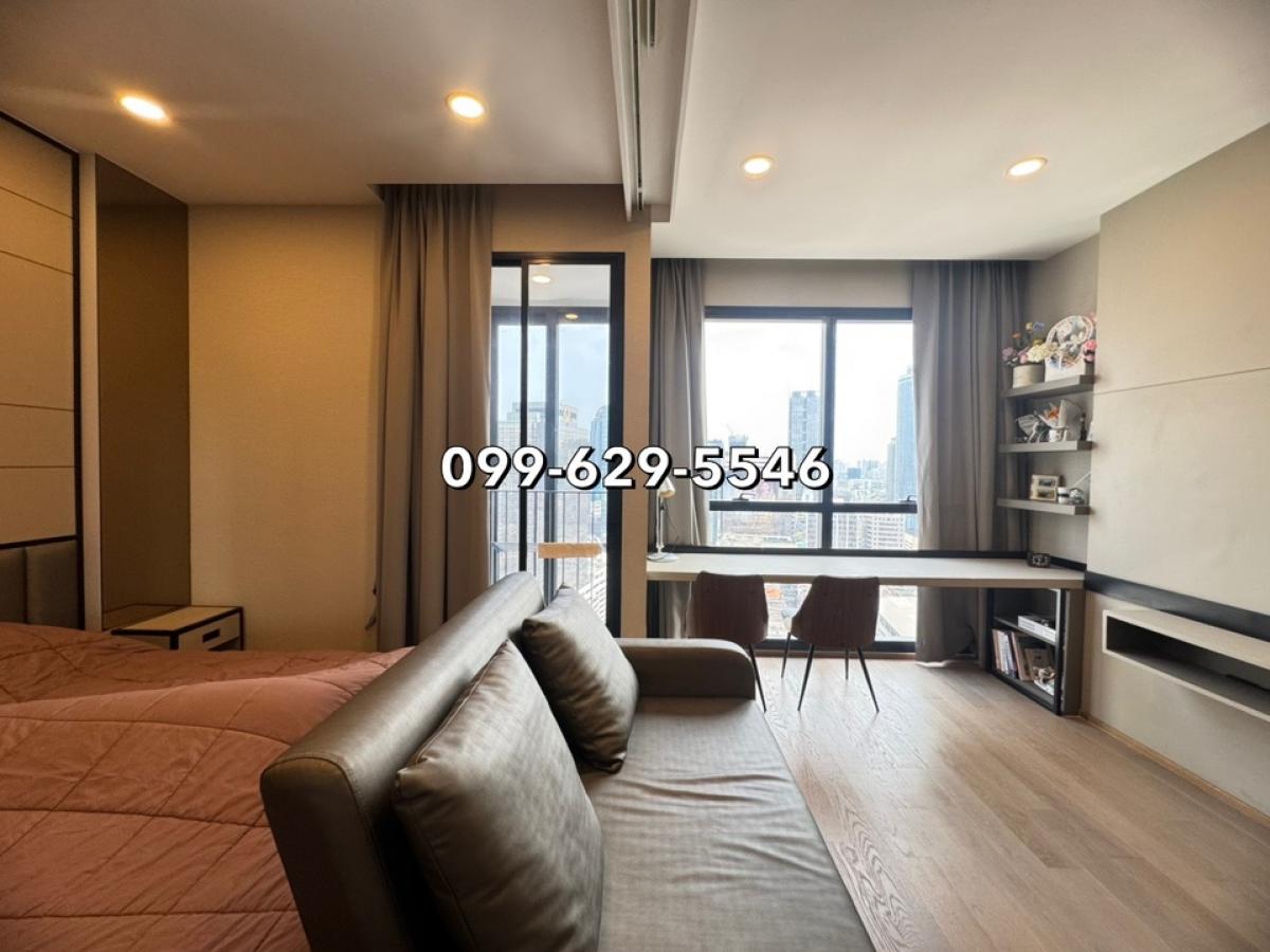 ขายคอนโดสยาม จุฬา สามย่าน : 📍Ashton chula silom✨ ชั้นสูง ห้องสวย ขนาด 1 BEDROOM เฟอร์นิเจอร์บิ้วอิน มีเครื่องใช้ไฟฟ้าครบ โทร 099-629-5546 ด่วน ห้องไปไว🔥