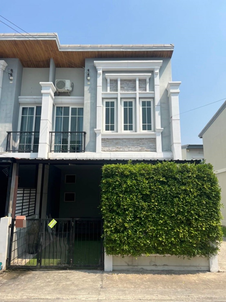 ให้เช่าทาวน์โฮมลาดกระบัง สุวรรณภูมิ : ให้เช่า ทาวเฮ้าส์ หมู่บ้านโกลเด้นทาวน์ 3 บางนาสวนหลวง บ้านสวยพร้อมอยู่ (N.1568)
