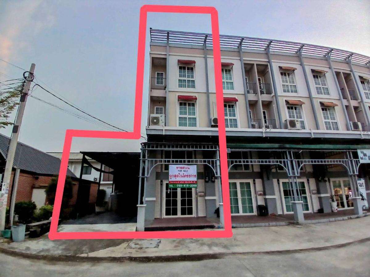 For SaleShop HouseNonthaburi, Bang Yai, Bangbuathong : 💥 Commercial building 31 Sqw., corner area💥with large area on the side, piles installed