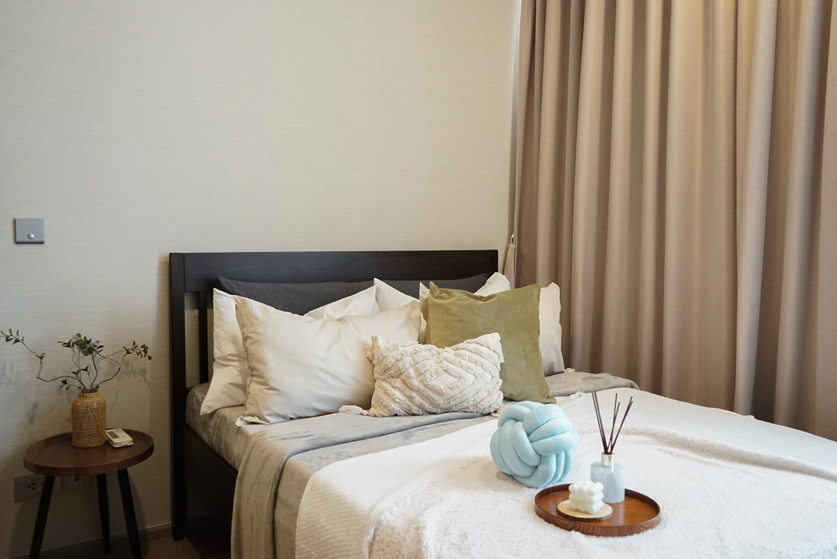 For RentCondoSukhumvit, Asoke, Thonglor : 💎 GT16208 | Luxury condo at Celes Asoke, convenient travel, near BTS, shuttle available, beautifully decorated room, fully furnished, good price!!