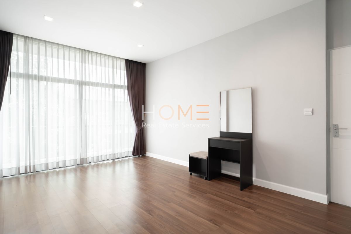 ขายบ้านพัฒนาการ ศรีนครินทร์ : บ้านเดี่ยวหลังมุม ราคาดีที่สุดในโครงการ 🔥 เศรษฐสิริ ศรีนครินทร์ - พระราม 9 / 3 ห้องนอน (ขาย), Setthasiri Srinakarin - Rama 9 / 3 Bedrooms (SALE) AA572