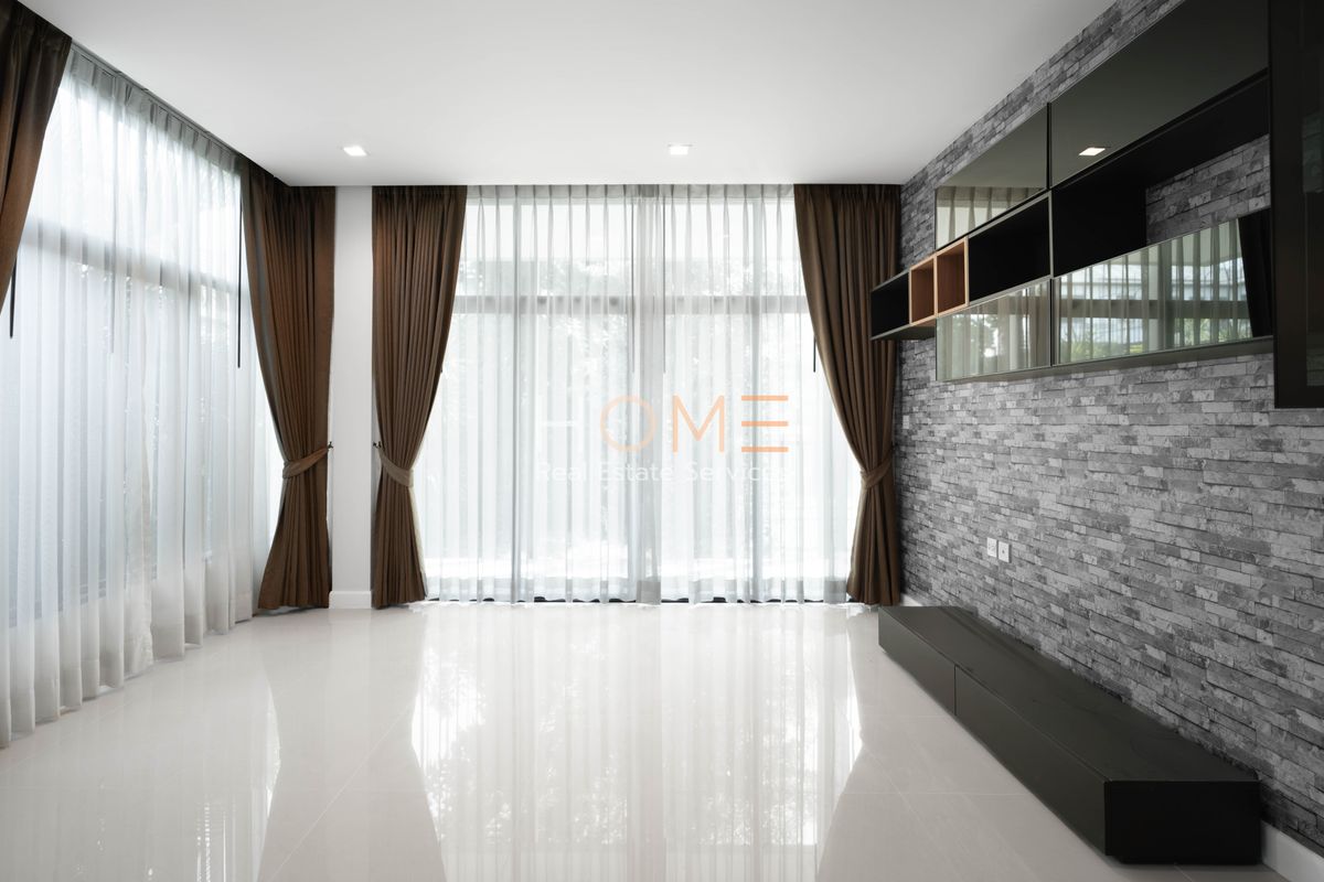 ขายบ้านพัฒนาการ ศรีนครินทร์ : บ้านเดี่ยวหลังมุม ราคาดีที่สุดในโครงการ 🔥 เศรษฐสิริ ศรีนครินทร์ - พระราม 9 / 3 ห้องนอน (ขาย), Setthasiri Srinakarin - Rama 9 / 3 Bedrooms (SALE) AA572