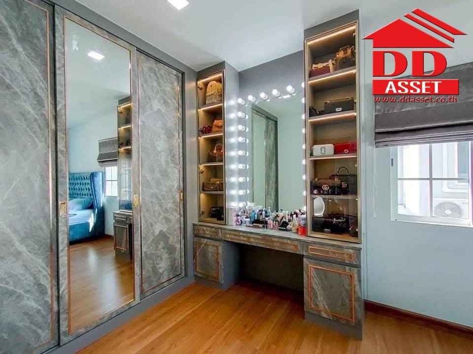 ให้เช่าบ้านลาดกระบัง สุวรรณภูมิ : For Rent Golden Neo Bangna-Suanluang บางนา (โกลเด้น นีโอ บางนา - สวนหลวง) บ้านหรู 2 ชั้นสไตล์อังกฤษ รหัสทรัพย์ : T8117