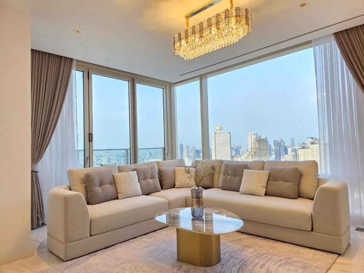 For RentCondoSathorn, Narathiwat : Luxury condo for rent 🔥 Four Seasun Private Residence 🔥 Floor 32🔥117 sqm.🔥2Bed🔥Full furnished 🔥ready move in🔥 R201-4
