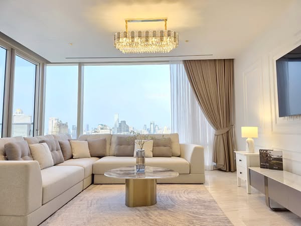 ให้เช่าคอนโดสาทร นราธิวาส : ให้เช่าคอนโด Four Seasons Private Residences  2ห้องนอน ห้องสวย เฟอร์ครบ