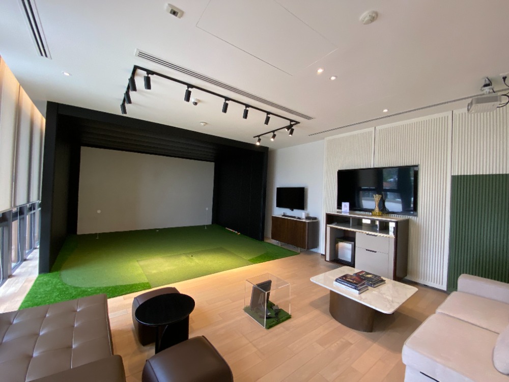 For SaleHousePattanakan, Srinakarin : Brand-new luxury home in an exclusive development near Phatthanakan - Sukhumvit 坐落于Phatthanakan - Sukhumvit 附近尊贵社区的全新奢华别墅