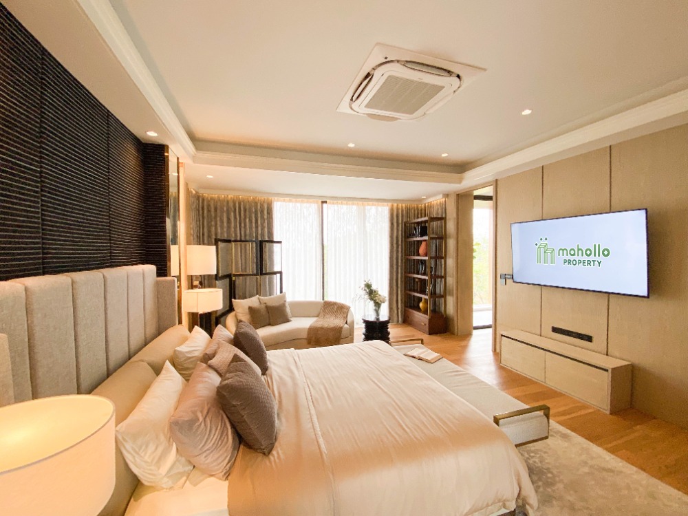 For SaleHousePattanakan, Srinakarin : Brand-new luxury home in an exclusive development near Phatthanakan - Sukhumvit 坐落于Phatthanakan - Sukhumvit 附近尊贵社区的全新奢华别墅