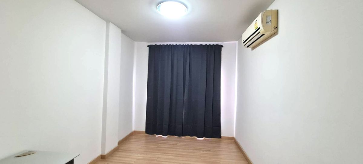 For RentCondoChaengwatana, Muangthong : Rental room 34 sq.mons, 5,000 baht, The Kit Chaengwattana Condo The Kith Chaengwattana
