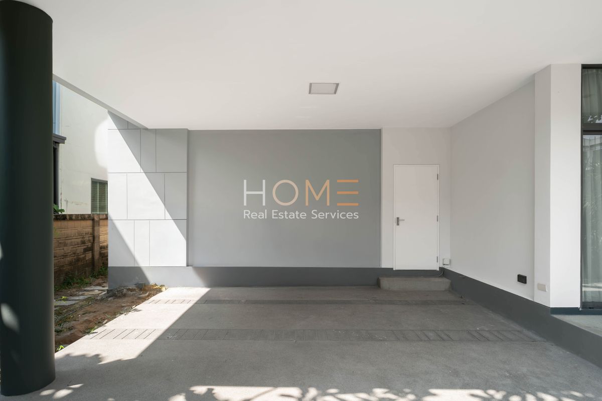 ขายบ้านพัฒนาการ ศรีนครินทร์ : บ้านเดี่ยวหลังมุม ราคาดีที่สุดในโครงการ 🔥 เศรษฐสิริ ศรีนครินทร์ - พระราม 9 / 3 ห้องนอน (ขาย), Setthasiri Srinakarin - Rama 9 / 3 Bedrooms (SALE) AA572