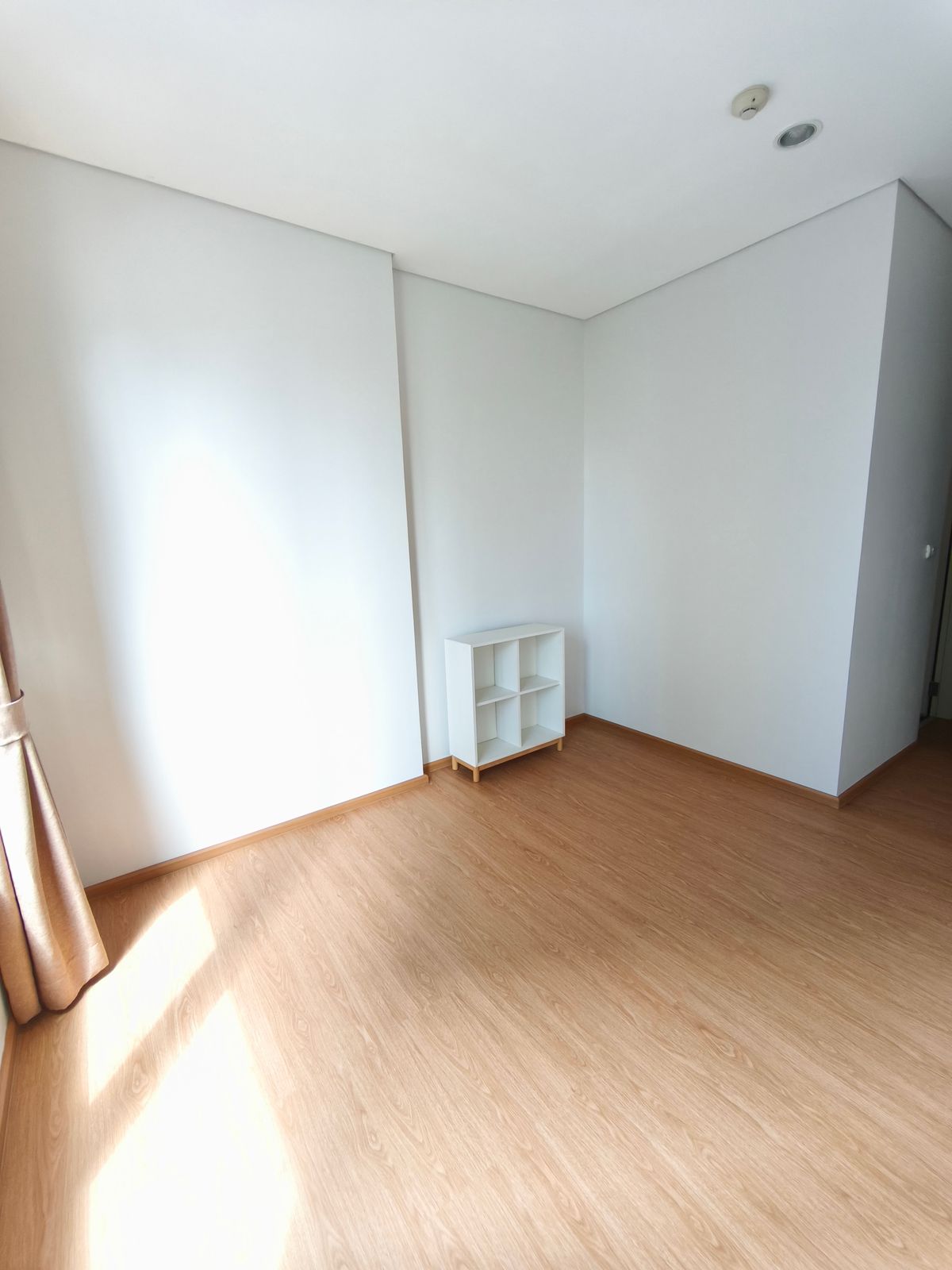 ขายคอนโดพระราม 9 เพชรบุรีตัดใหม่ RCA : ขาย 1 ห้องนอน 40 Sqm. ชั้น 11 Villa Asoke พร้อมผู้เช่า (เจ้าของขายเอง)